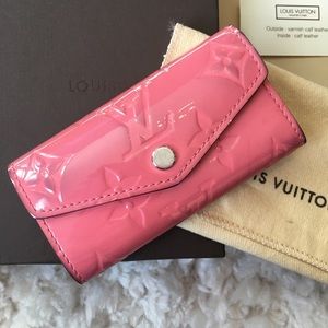 Louis Vuitton Patent leather 4 key holder